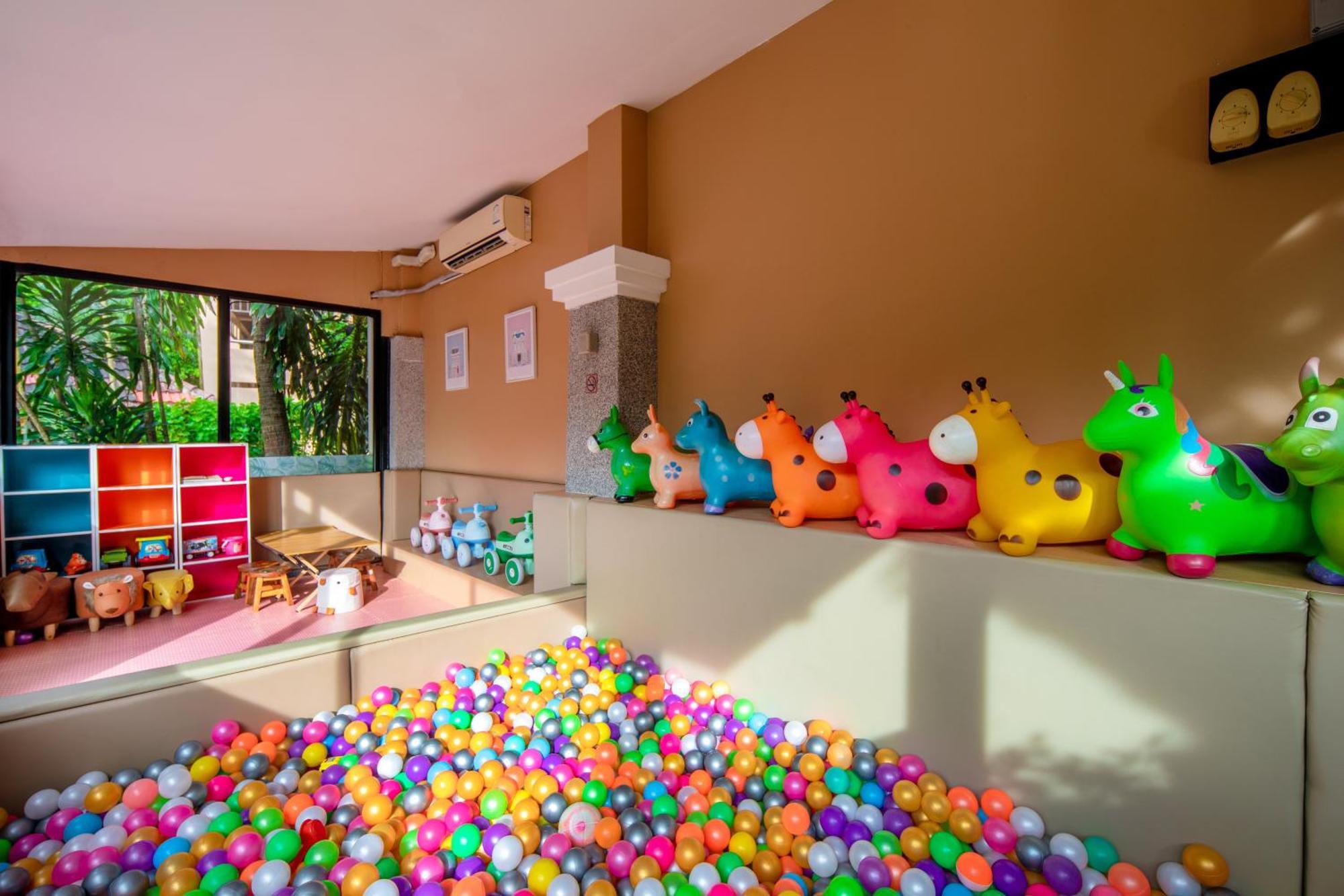 Princess Kamala Beachfront Hotel - Sha Extra Plus Exterior foto