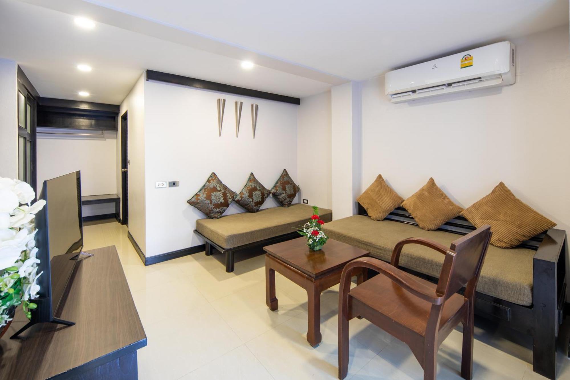 Princess Kamala Beachfront Hotel - Sha Extra Plus Exterior foto