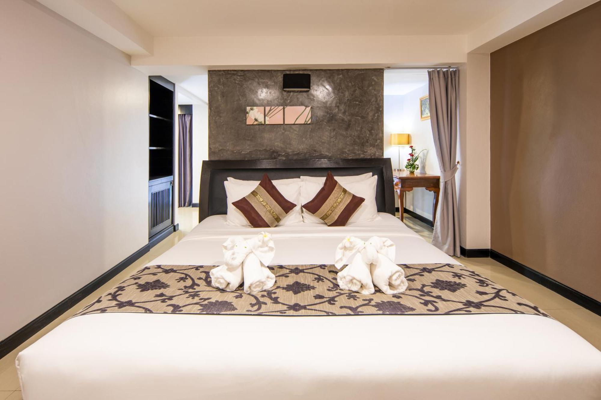 Princess Kamala Beachfront Hotel - Sha Extra Plus Exterior foto